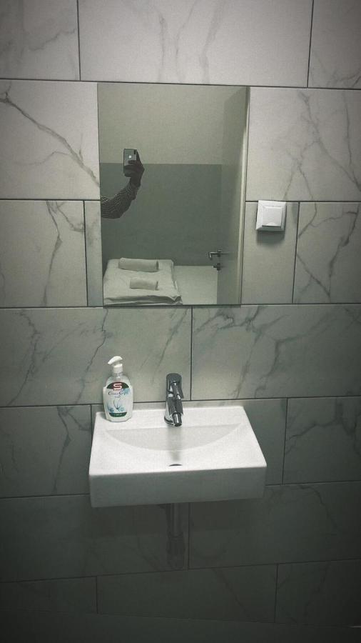 וינה Aparthotel Merdian מראה חיצוני תמונה